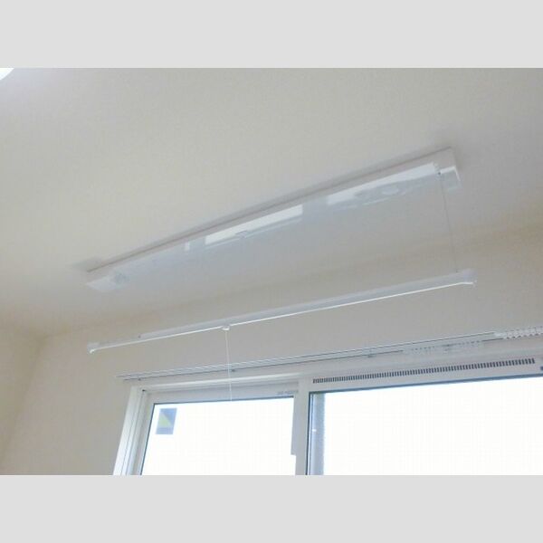 その他 (102　室内物干)