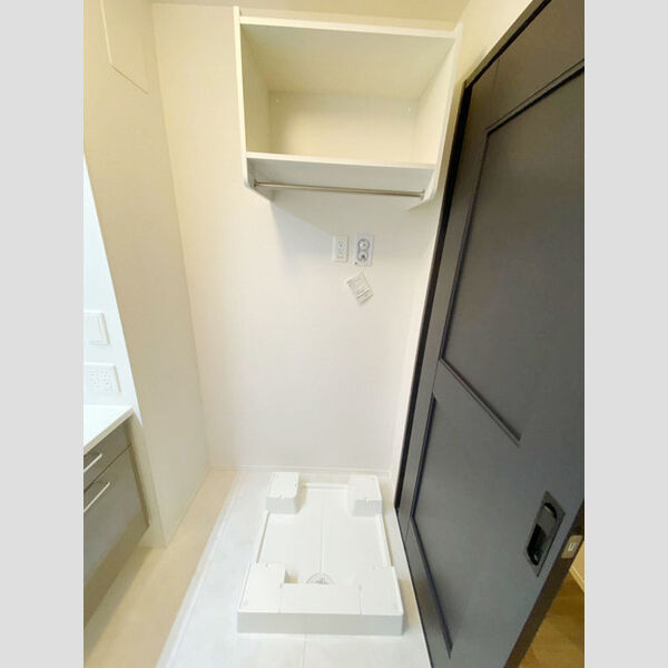 その他 (室内洗濯機置場)