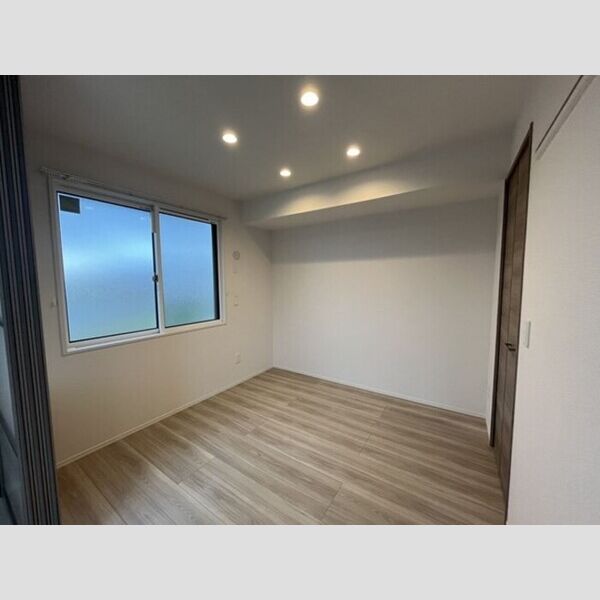 その他 (洋室4.5帖)