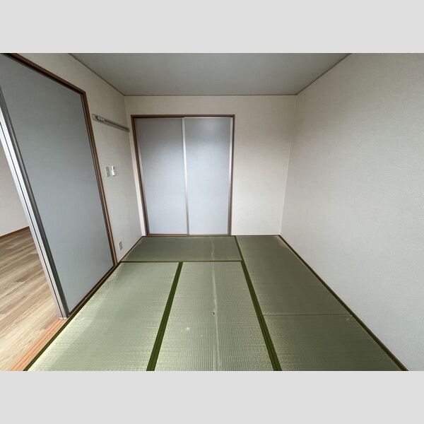 その他 (和室6帖)