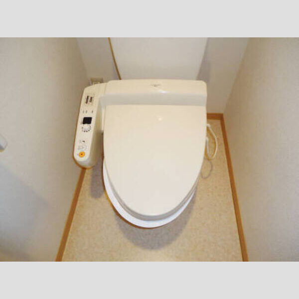 トイレ (B101温水洗浄便座)
