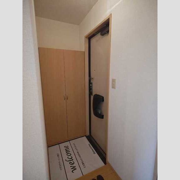 玄関 (玄関)