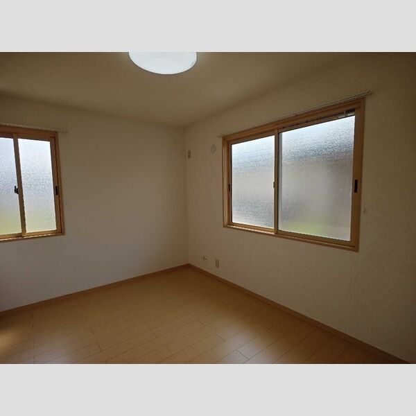 その他 (北西洋室6帖)