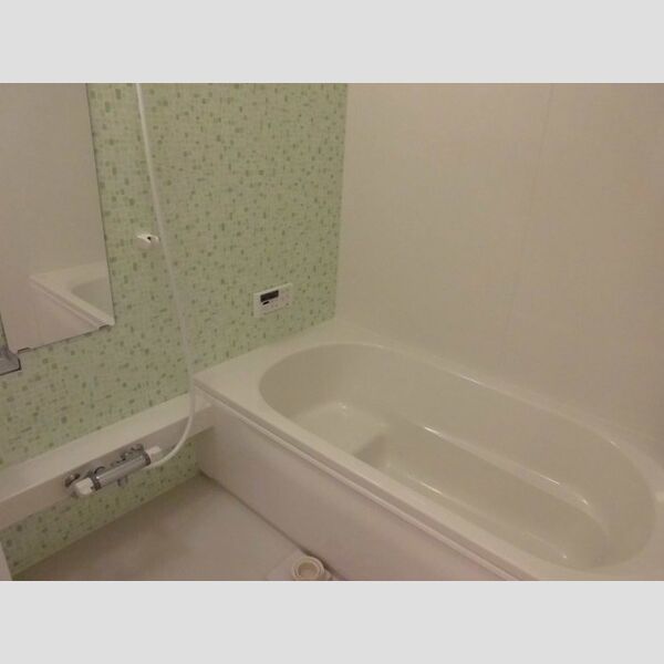 バス (一坪バス)