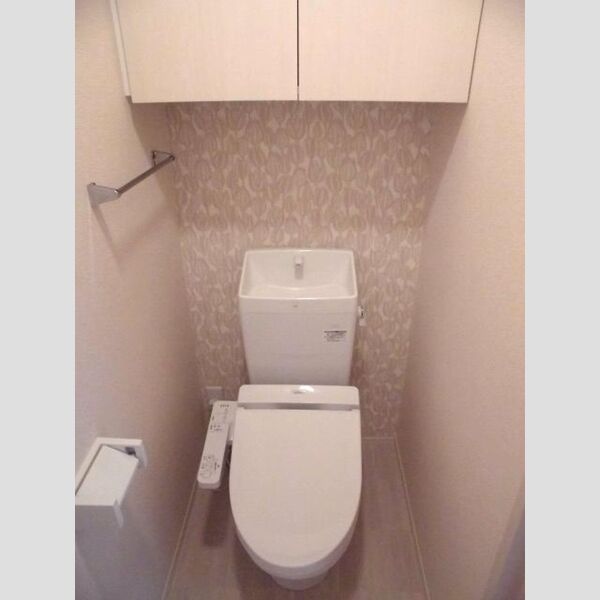 トイレ (温水洗浄暖房便座)