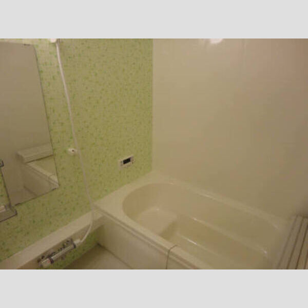 バス (A102　浴室)