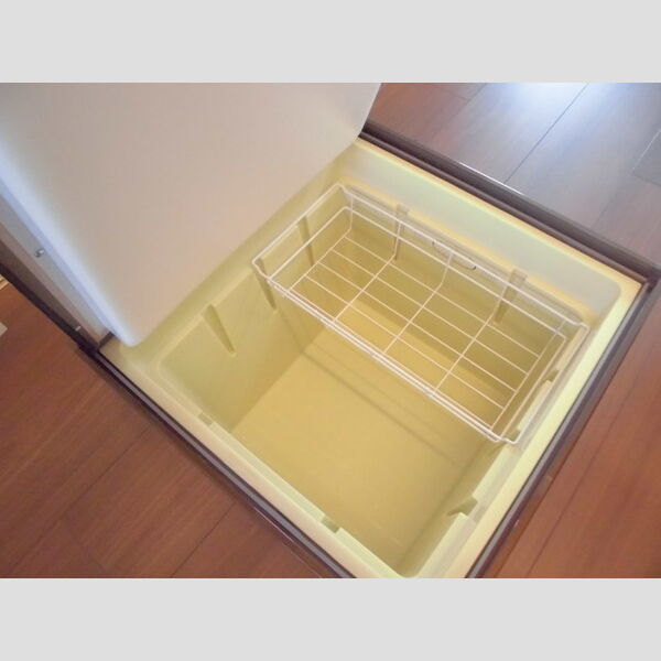 その他 (床下収納)