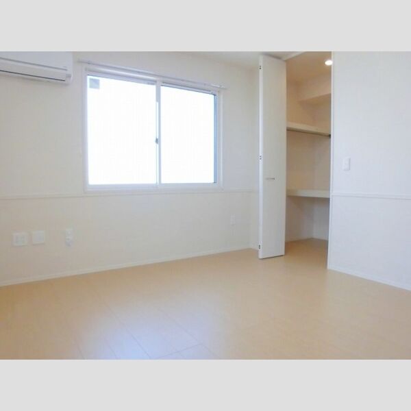 その他 (205　洋室)