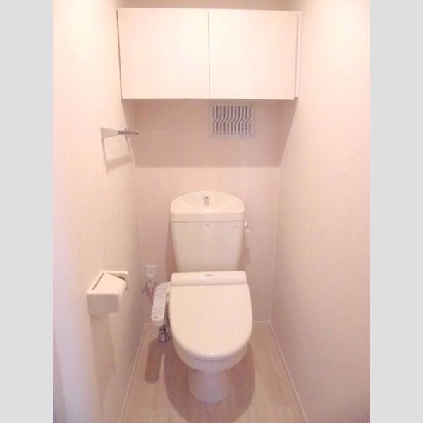 トイレ (205　温水洗浄暖房便座)