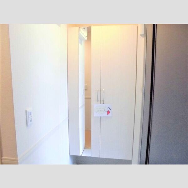 玄関 (玄関・シューズボックス(トールタイプ))