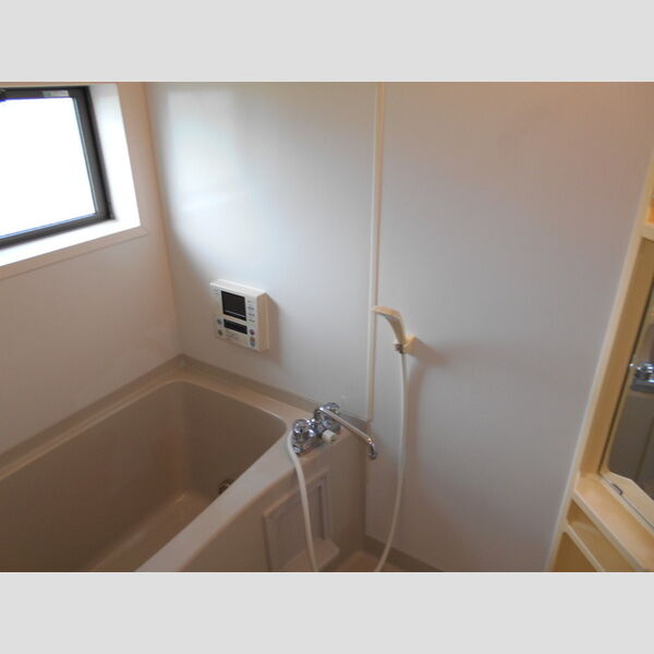 バス (205　浴室)