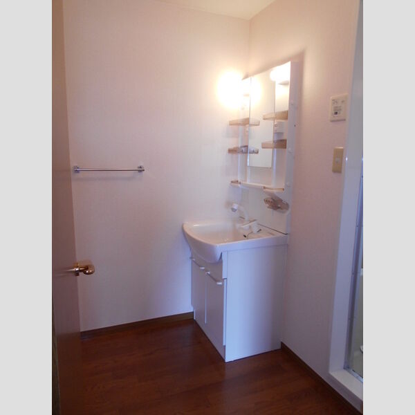 洗面所 (205　洗面所)