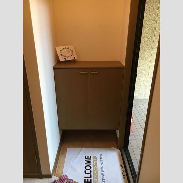 玄関 (玄関)
