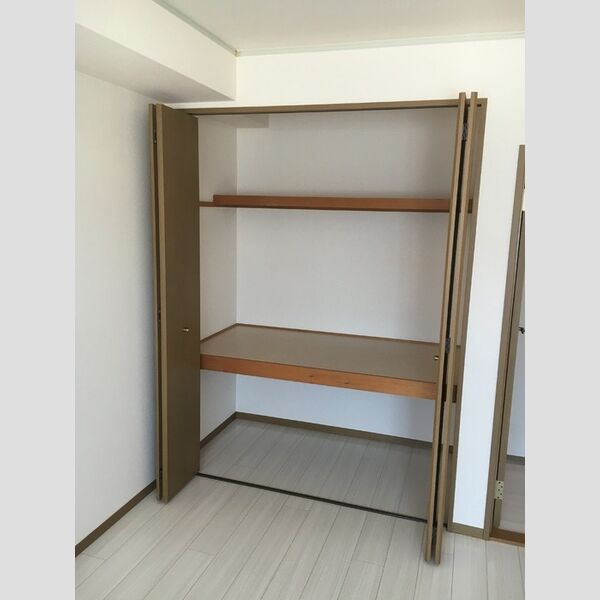 収納 (収納)