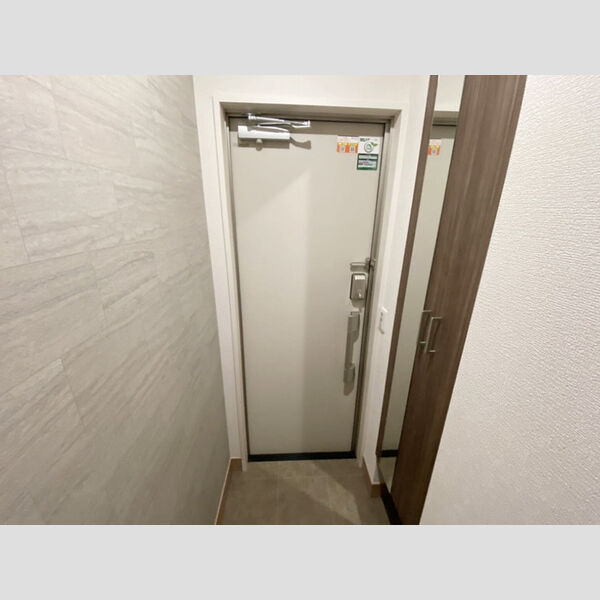 玄関 (玄関)
