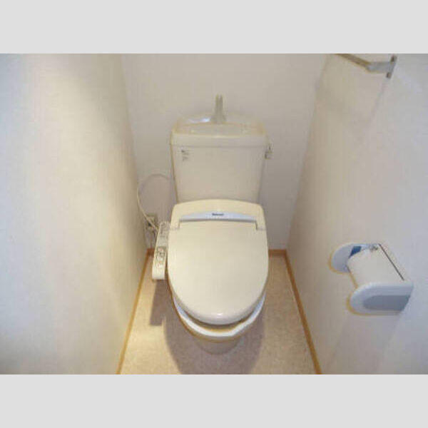 トイレ (202温水洗浄便座)