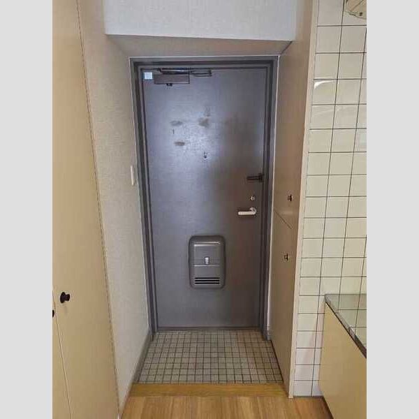 玄関 (玄関)