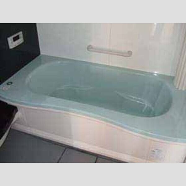 バス (B206:浴室)