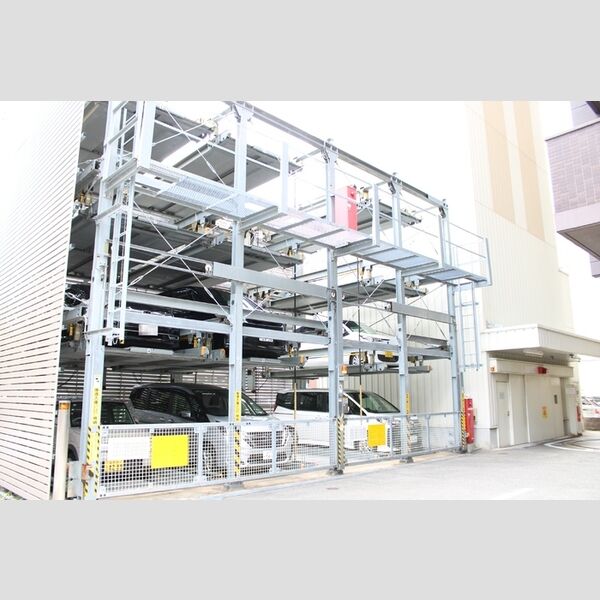 駐車場 (立体駐車場)