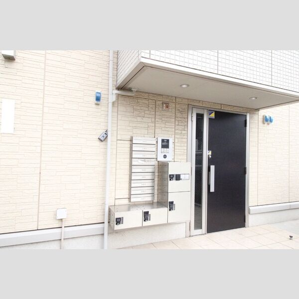 エントランス (エントランス)