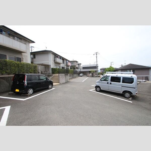 駐車場 (駐車場)