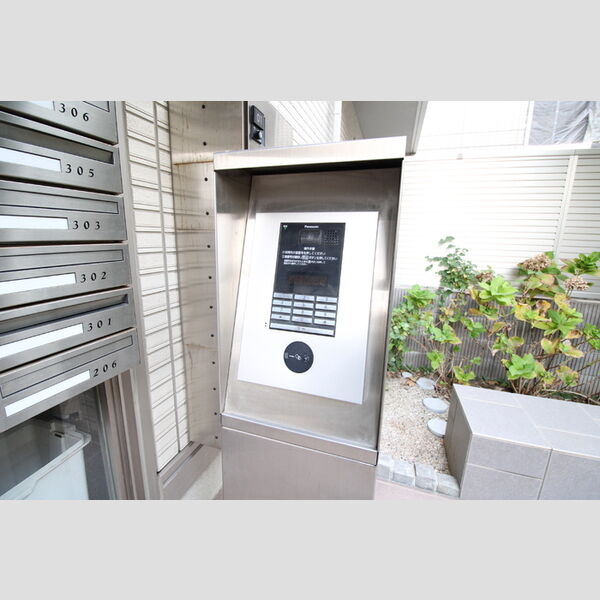 現地周辺 (オートロック)