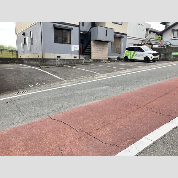 駐車場 (駐車場)