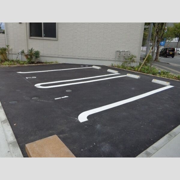 駐車場 (駐車場)
