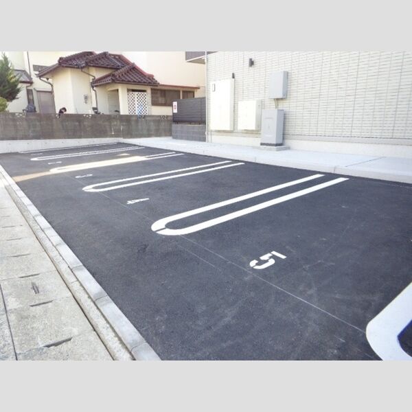駐車場 (駐車場)