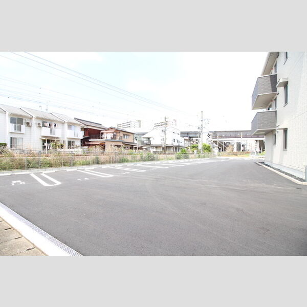 駐車場 (駐車場)
