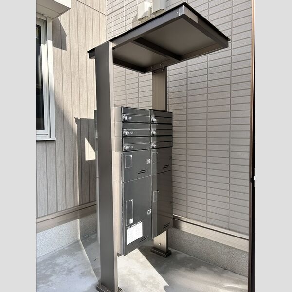 現地周辺 (宅配ボックス)