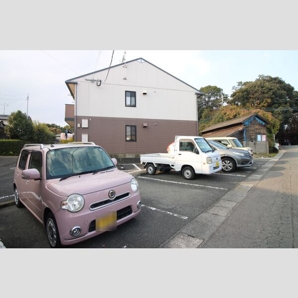 駐車場 (駐車場)