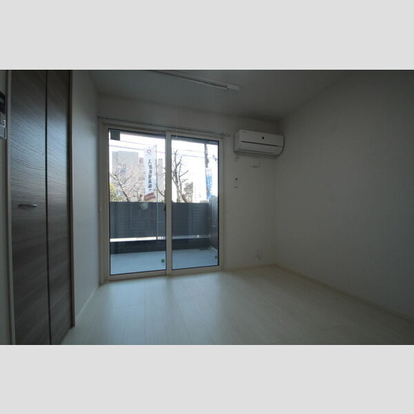 その他 (102　洋室)