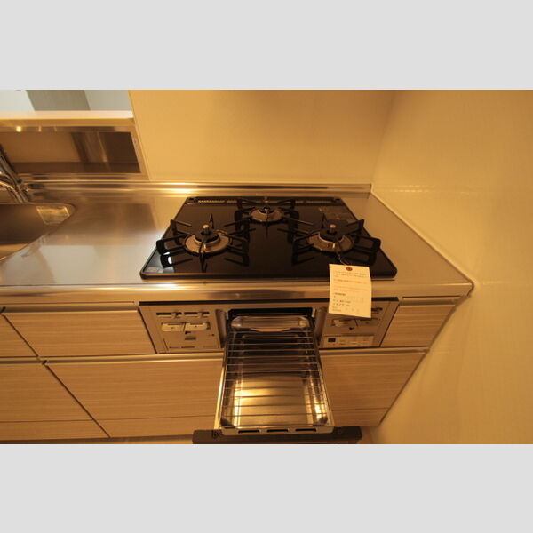 その他 (102　3口コンロ)