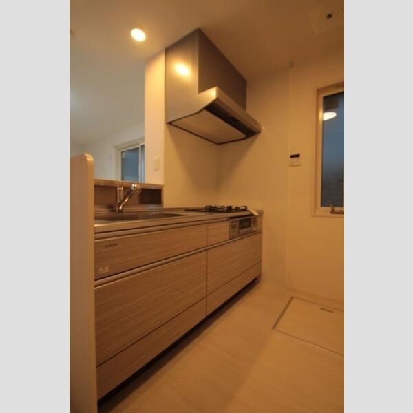 キッチン (102　システムキッチン)