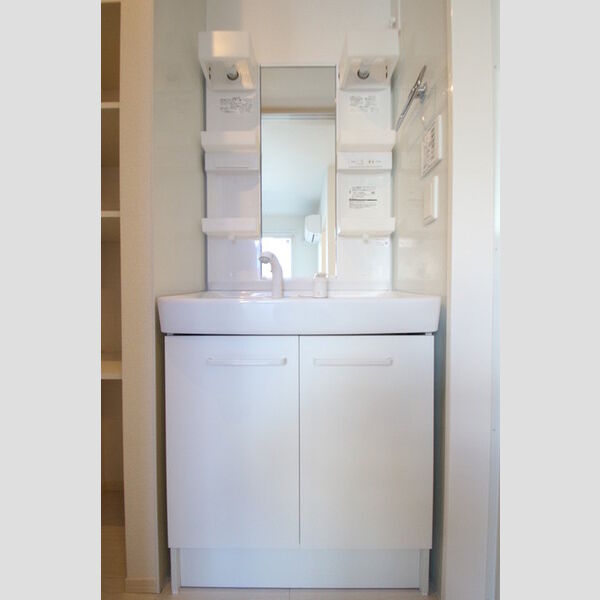 洗面所 (203　洗髪洗面化粧台)