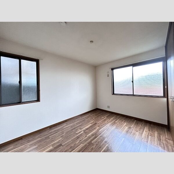 その他 (北側洋室6帖)