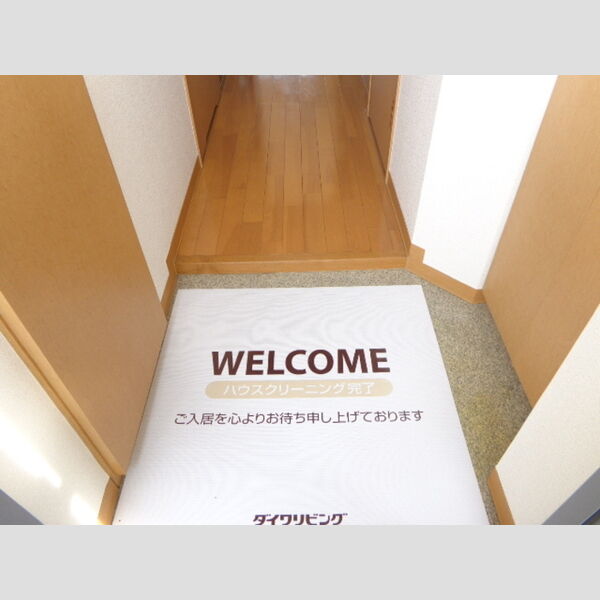 玄関 (305 玄関)