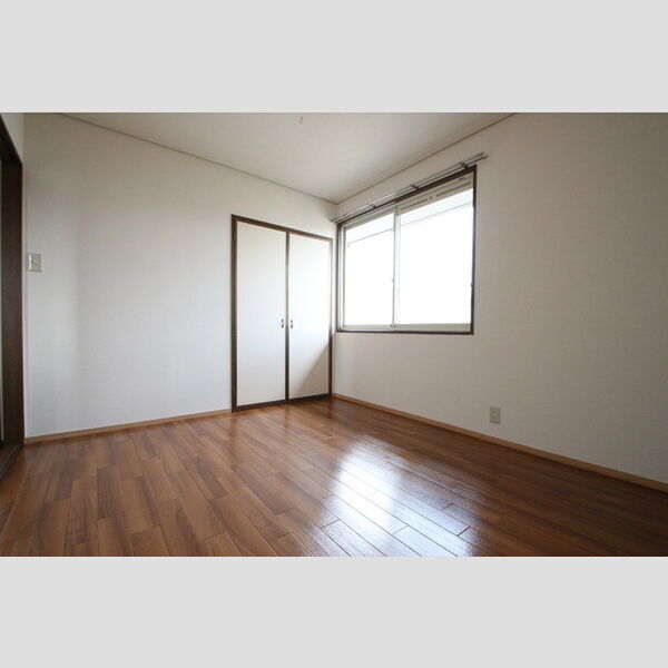 その他 (洋室/6帖)