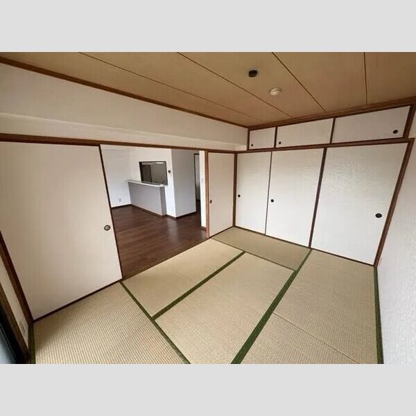 その他 (和室6帖)