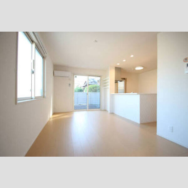 居室・リビング (101LDK)