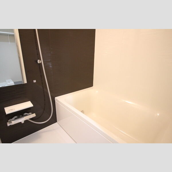 バス (1001　バス)