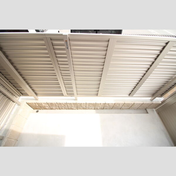 その他 (102　専用庭)