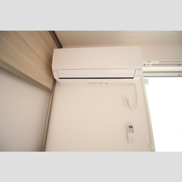 その他 (102　エアコン(リビング))