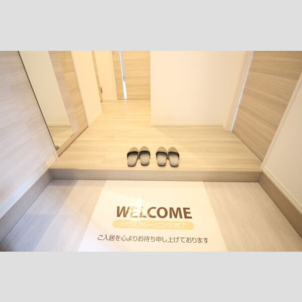 玄関 (102　玄関)