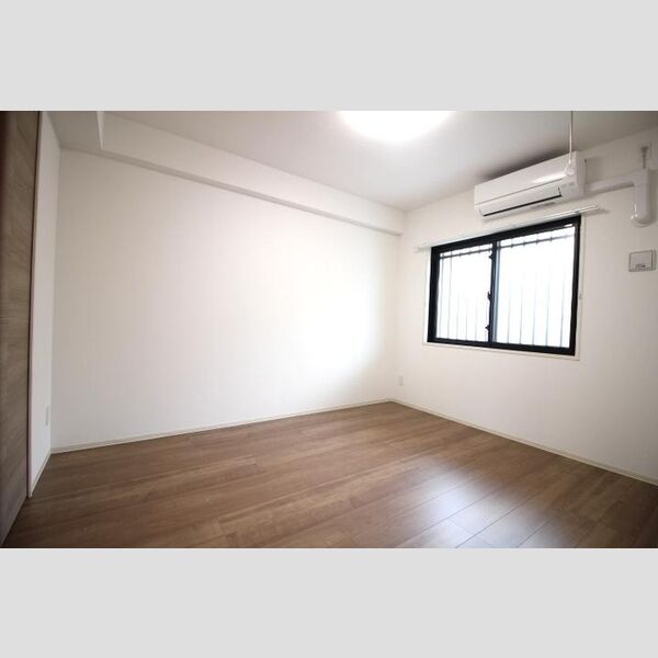 その他 (403　洋室)