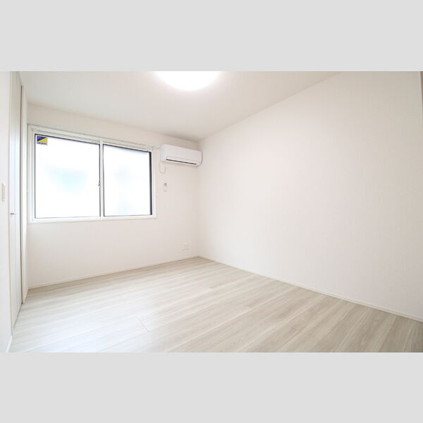 その他 (洋室5.6帖)