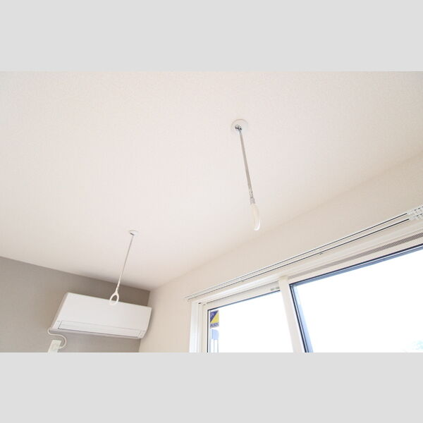 その他 (室内物干)