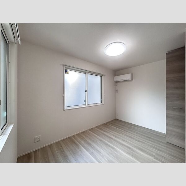 その他 (洋室5.9帖)