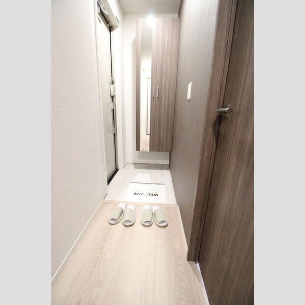 玄関 (玄関)